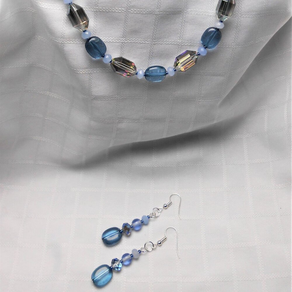 No.1183 Handmade necklace with crystals beads and acrylic beads & earrings